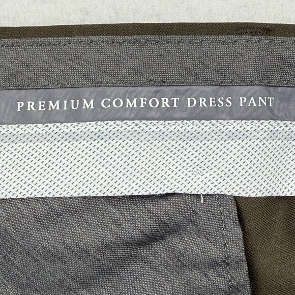 Haggar Men's Premium Comfort Slim Fit Flat Front Brown Dress Pant Size 38x30 - Picture 6 of 11